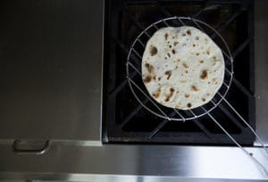 نان تافتون خانگی