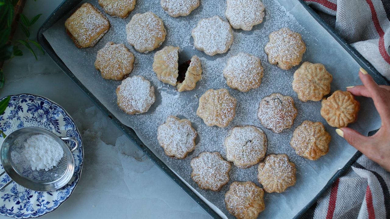 شیرینی معمول