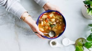 سوپ یونانی با گوشت گوساله